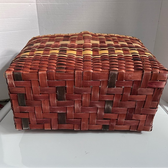 Vintage Woven Splint Basket With Fixed Wooden Handle - Picture 3 of 8